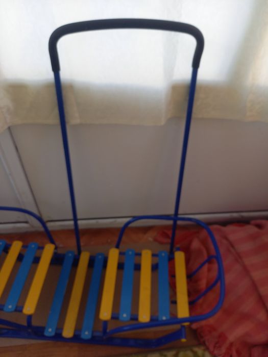 Сани для близнецов  ..