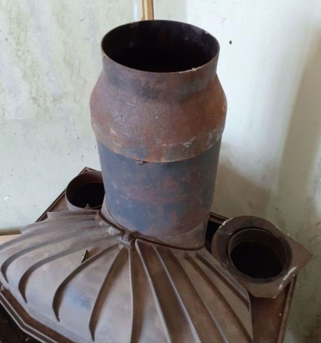 Șemineu fontă masiv.