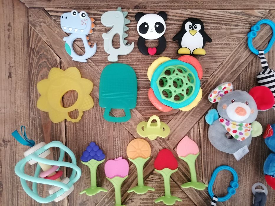 Бебешки играчки/гризалки