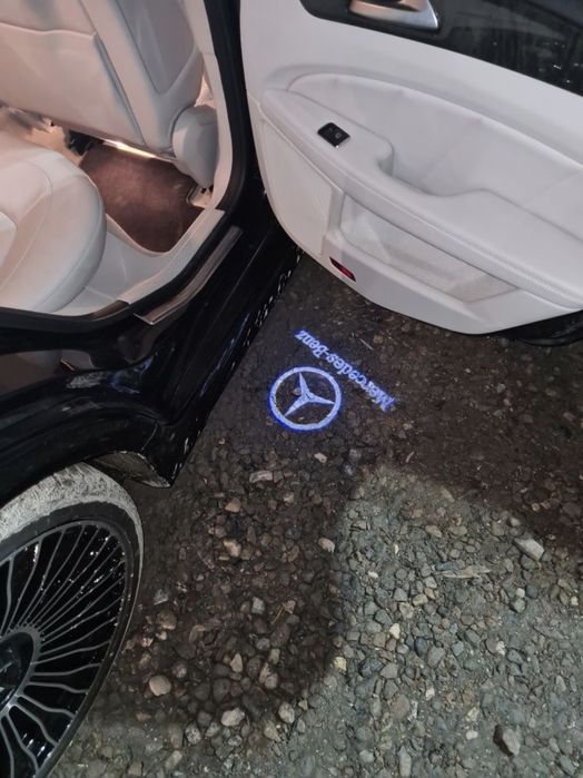 Mercedes CLS 3.0 Facelift 4x4 pachet AMG. Euro 6 . Impozit mai mic.