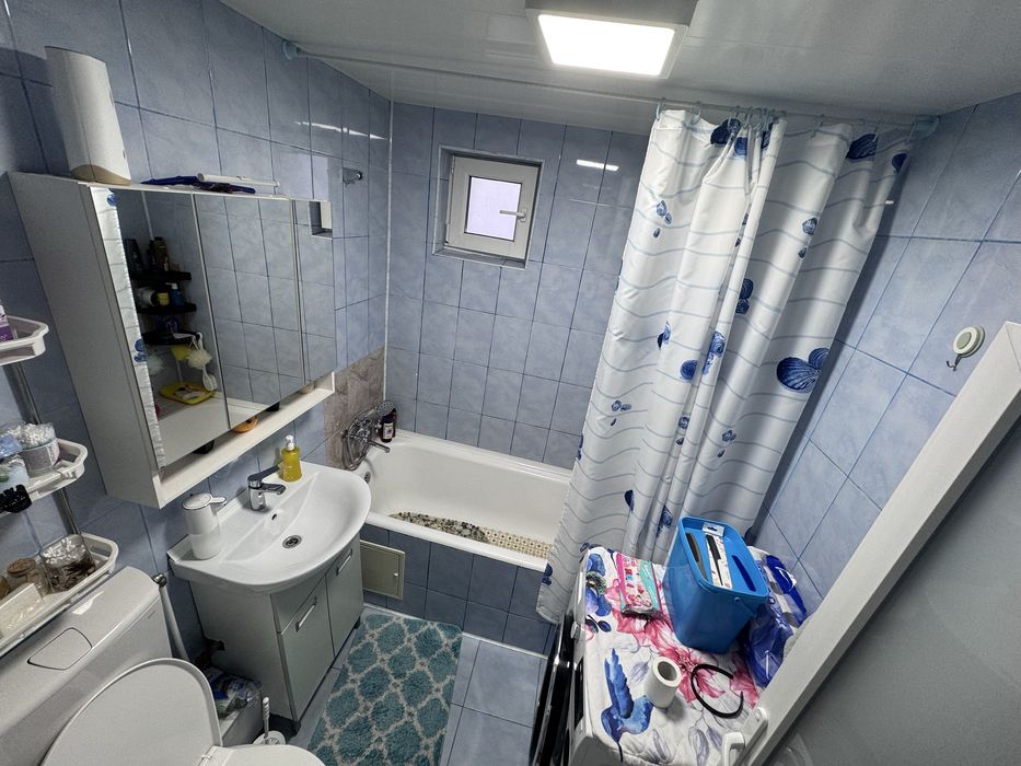 Apartament 3 camere mobilat si utilat Pascani