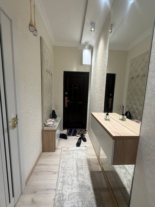 Чиланзар 7-квартал  .2/ 4/ 4/.  ( мебель и техника )