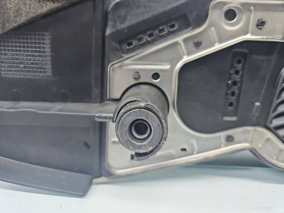 Capac motor Mercedes Clasa S (W221) [Fabr 2005-2013] A6420108706 3.0 C