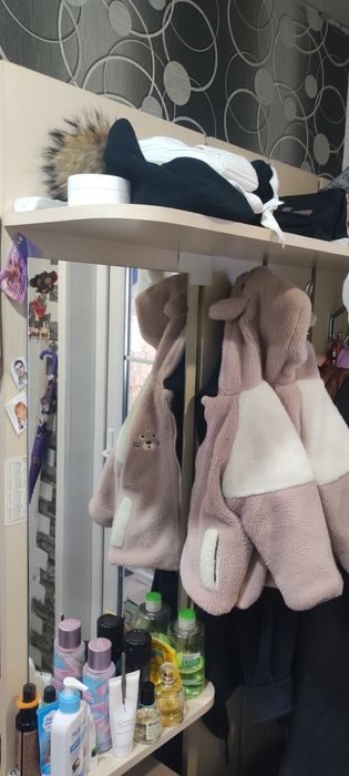 продам прихожую.