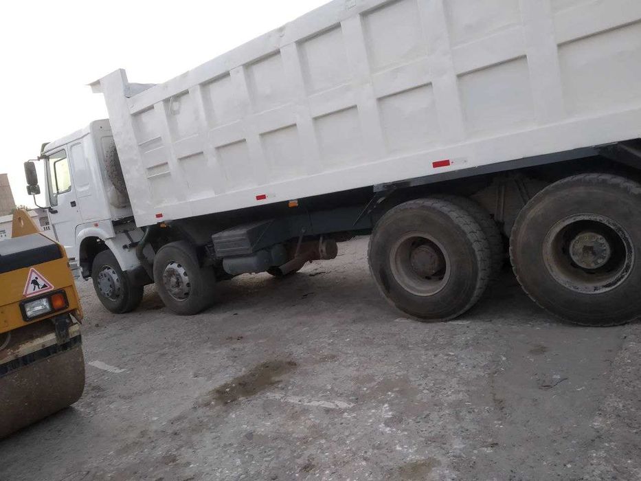 HOWO 40 т самосвал сотилади