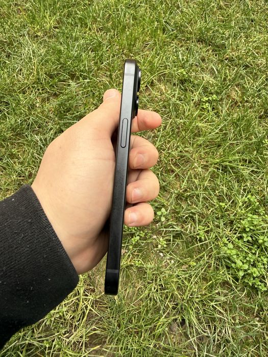 Iphone15 128 gb qora