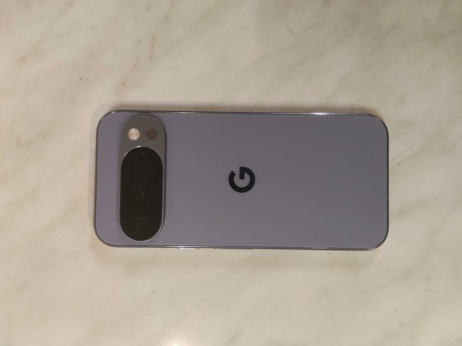 Vand sau schimb Google Pixel 10 pro in stare buna pentru piese cu 1700 ron