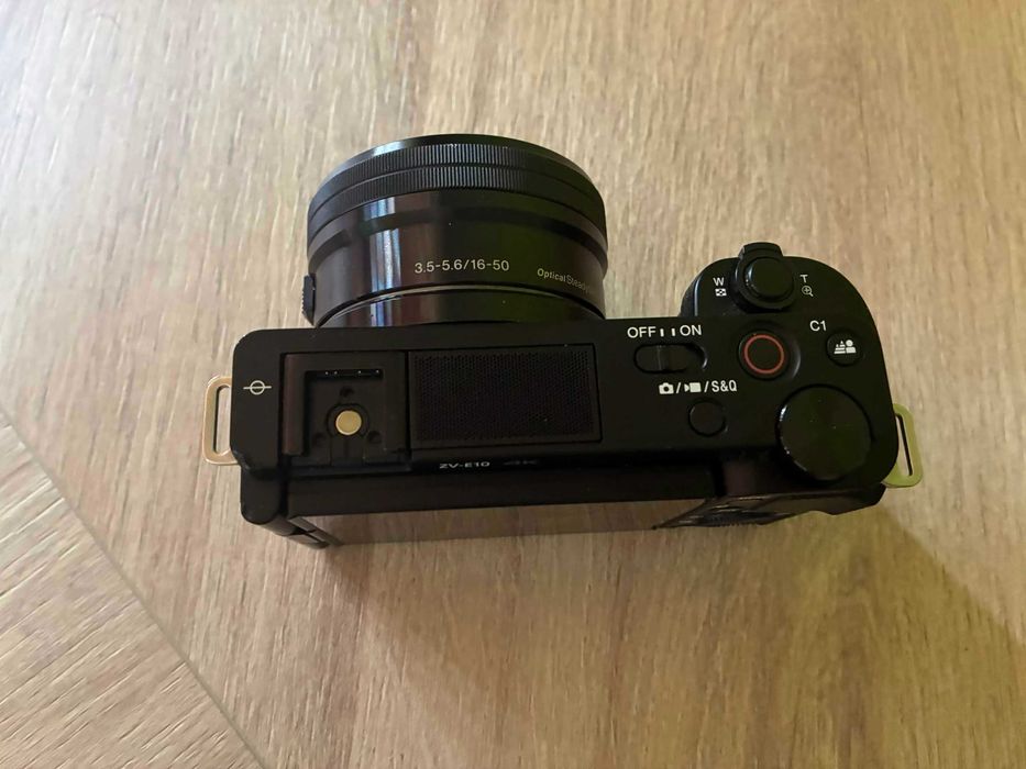 Sony ZV-E1) Vlogging Camera + Обектив Sony E PZ 16-50mm F3.5-5.6 OSS