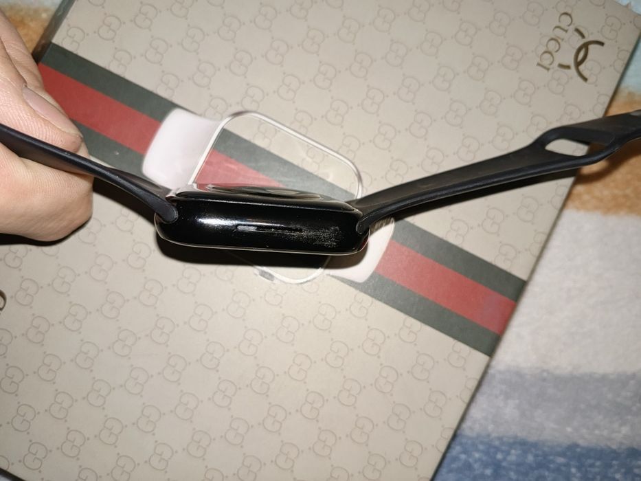 Смарт часы Gucci Watch