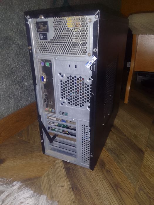 блоки питания с корпусами