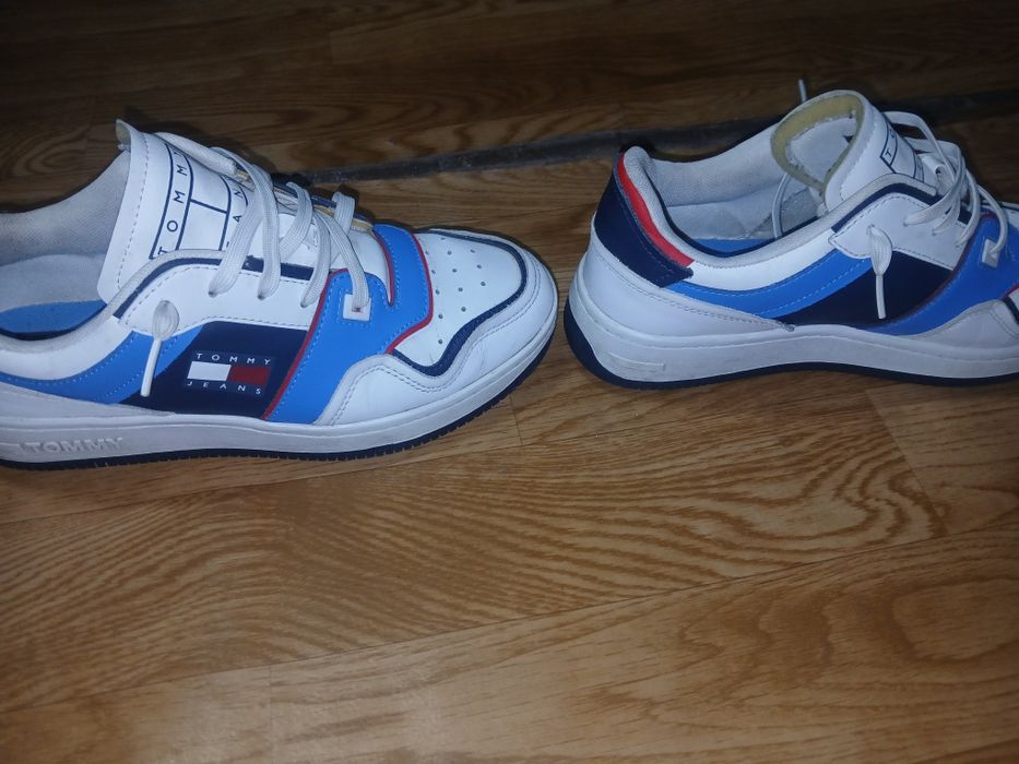 Продам кеды Tommy jeans