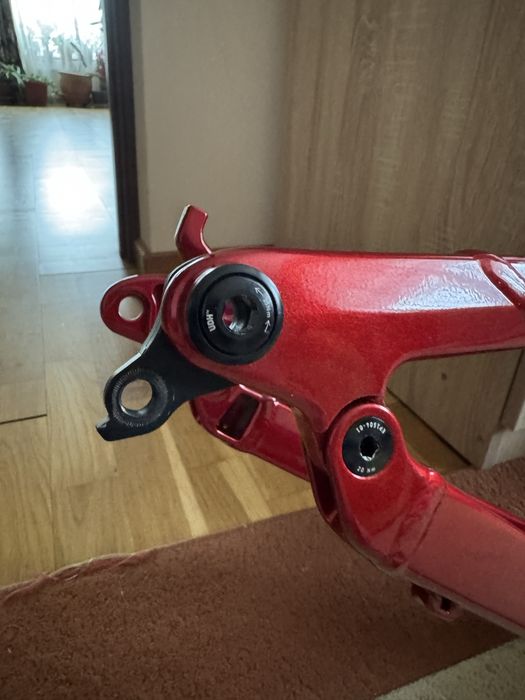 Cadru Canyon Torque 5 AL 2023 - Mărime XL - Custom Candy Red (Tot cu shock)