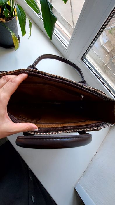 Продам сумку (классика)