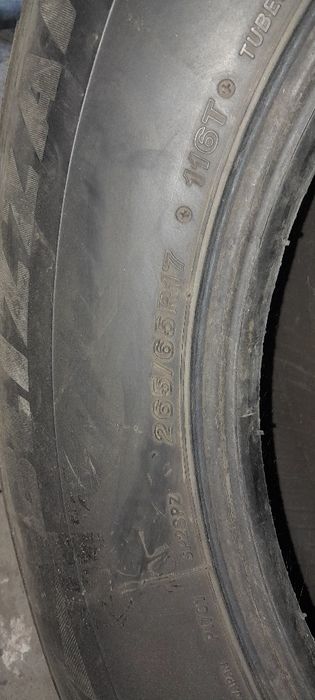 Продам покрышки оцене договоримся