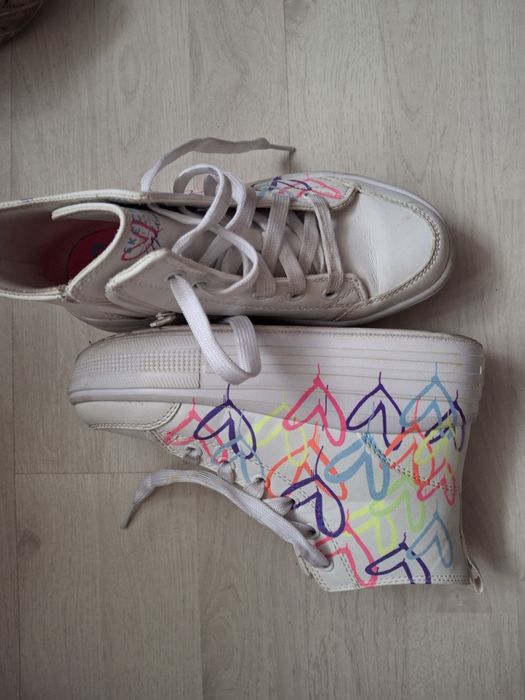 Ghete Skechers marimea 32