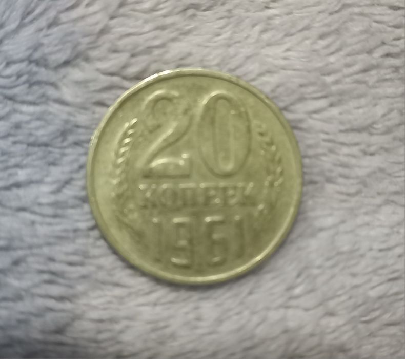 Продам коллекционые монеты