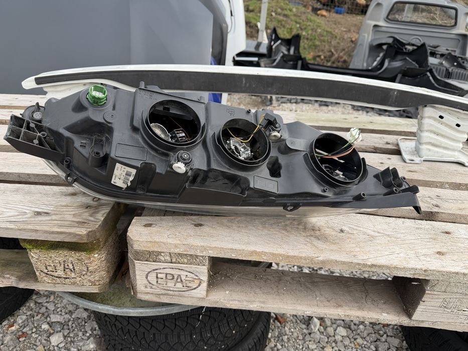 Фар Fiat Ducato Peugeot Boxer