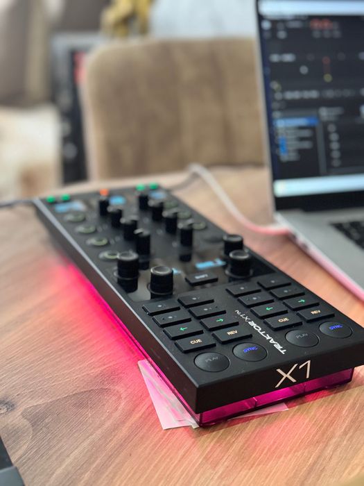 Native Instruments Traktor x1 Mk3