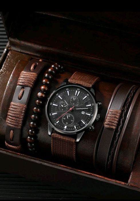 Ceas nou barbatesc cu brățări