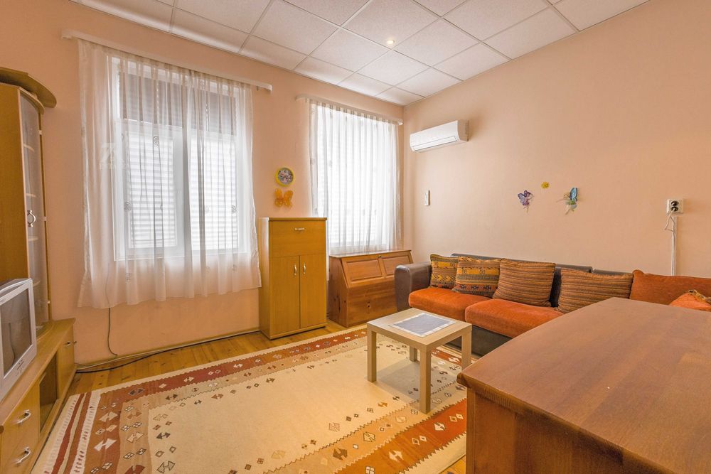 Дава се под наем Тристаен апартамент в Своге - 110 кв.м за 370 € - Снимка #3