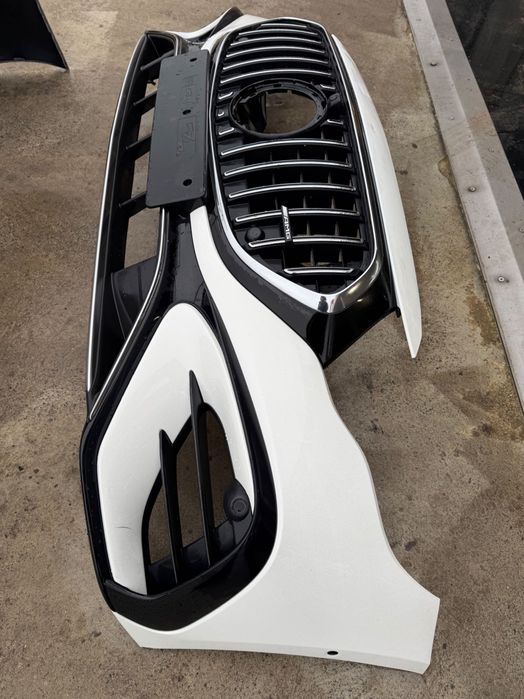 Задна броня за Мерцедес Е класа 2024 АМГ w214 Amg Mercedes