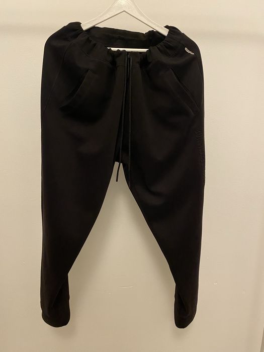 Костюм женский Armani Exchange