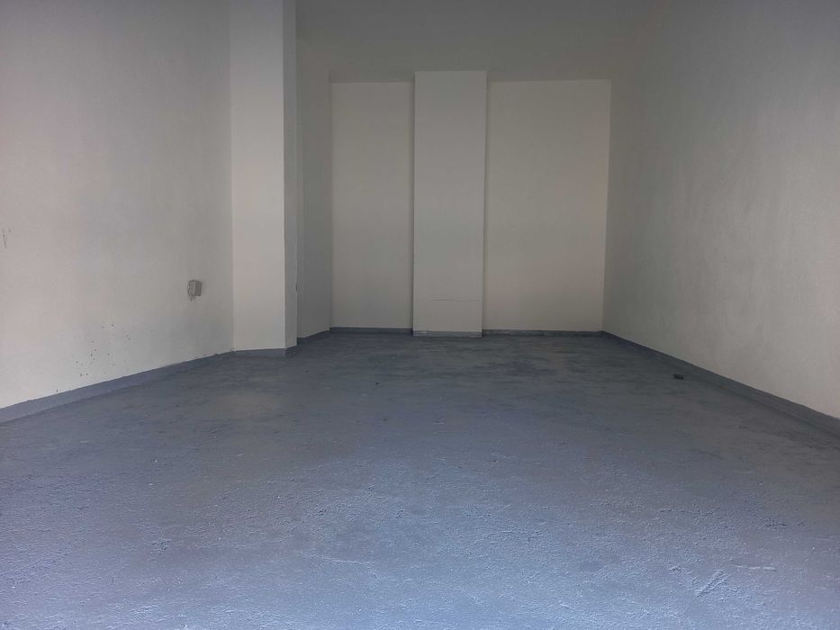 Дава се под наем Гараж / Паркомясто в София, Студентски град - 24 кв.м за 140 € - Снимка #1