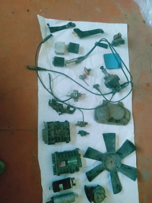 Запчасти на мерс  190