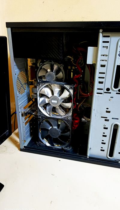 Компьютер для работы дома или офиса