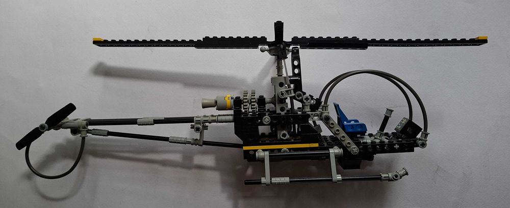 Lego Technic 1995 Nighthawk Helicopter Set 8412