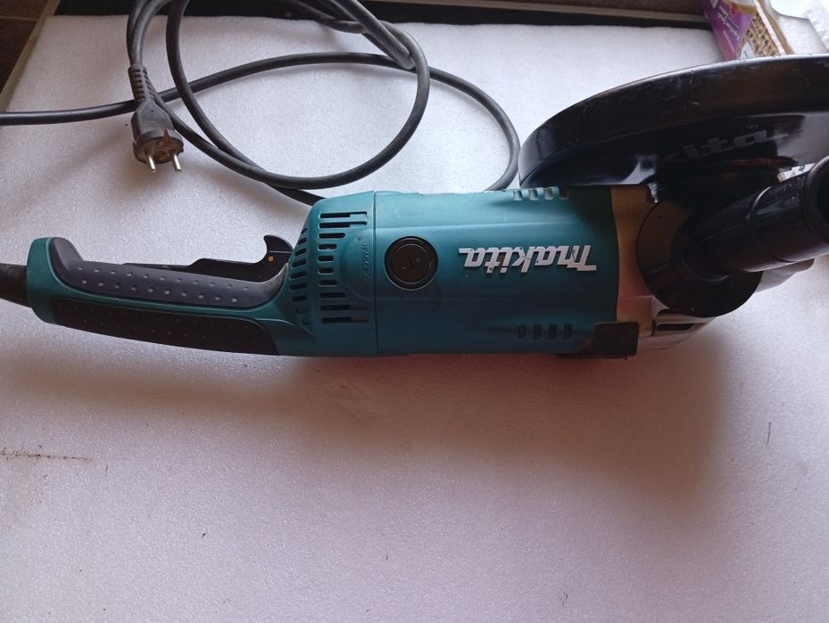 flex makita mare