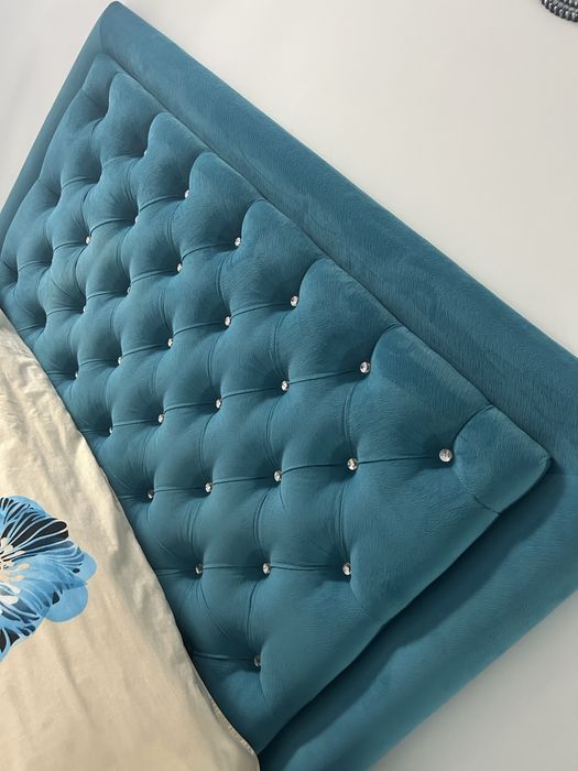 Pat tapitat 160/200 cm