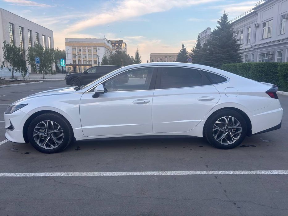 Продам Hyundai Sonata