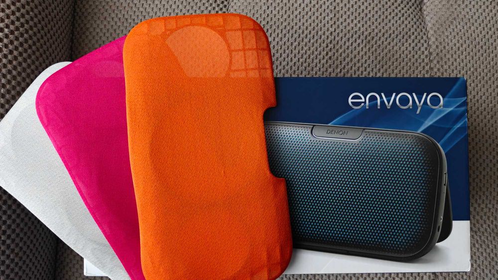 Преносим безжичен спийкър с Bluetooth - Denon Envayа.