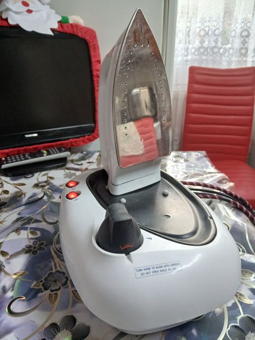Statie de călcat cu abur Tefal ,Ciatronic ,Vaporello Polti ,Zelmer