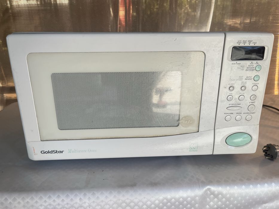 GoldStar Multiwave Oven - микроволновка