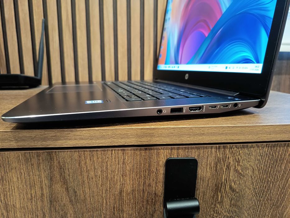 HP ZBook Studio G3 4K UHD отличен