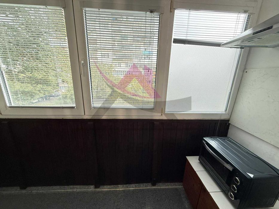 Дава се под наем Тристаен апартамент в Варна, Младост 1 - 73 кв.м за 400 € - Снимка #4