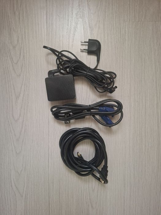 Монитор 24" Samsung S24F350FH (Full HD / PLS / Slim)