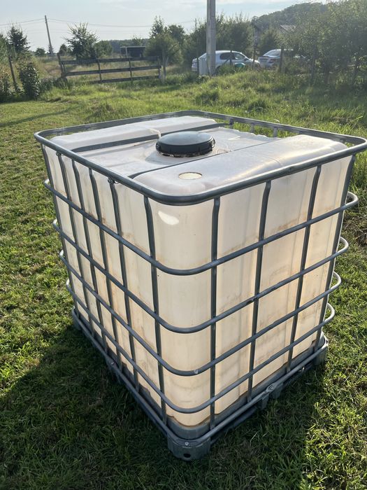 Butoi pc 1000 litri
