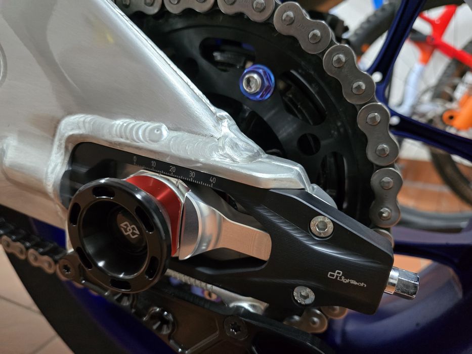 Yamaha R1M  2023