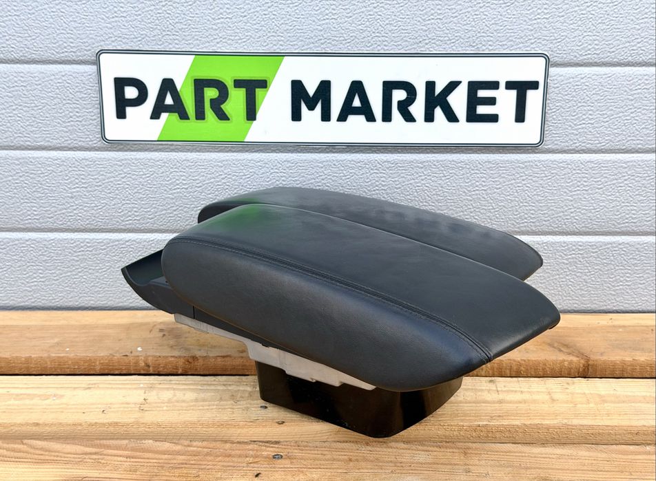 Подлакътник AUDI A8 S8 D4 4H