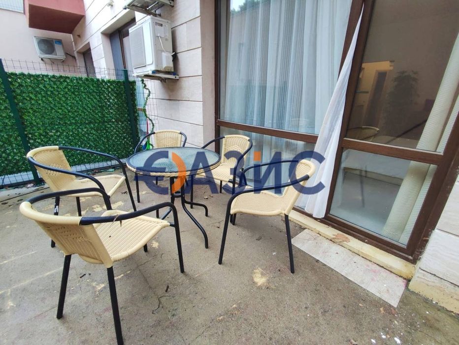 Продава се Едностаен апартамент в к.к. Слънчев бряг - 44 кв.м за 1066 €/кв.м - Снимка #10