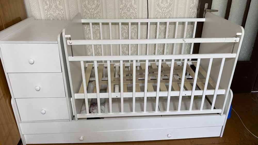 Срочна продоётся детский кровать