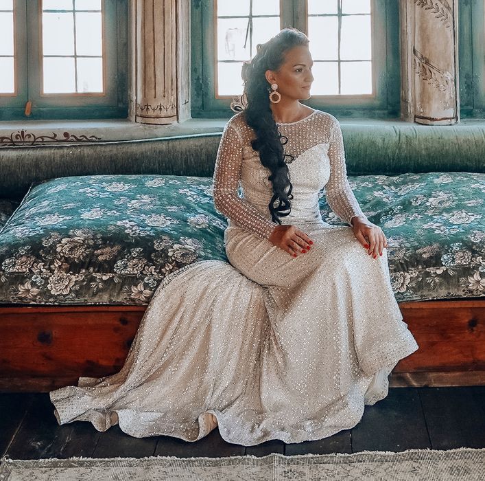 Rochie de mireasa aurie