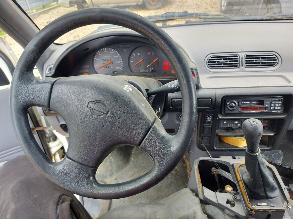 Nissan Vanette 2.3d на части !!!