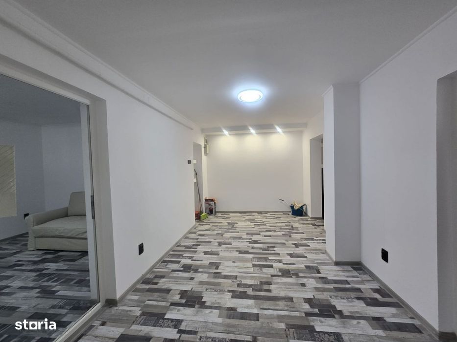 Spatiu pentru birouri ,renovat complet