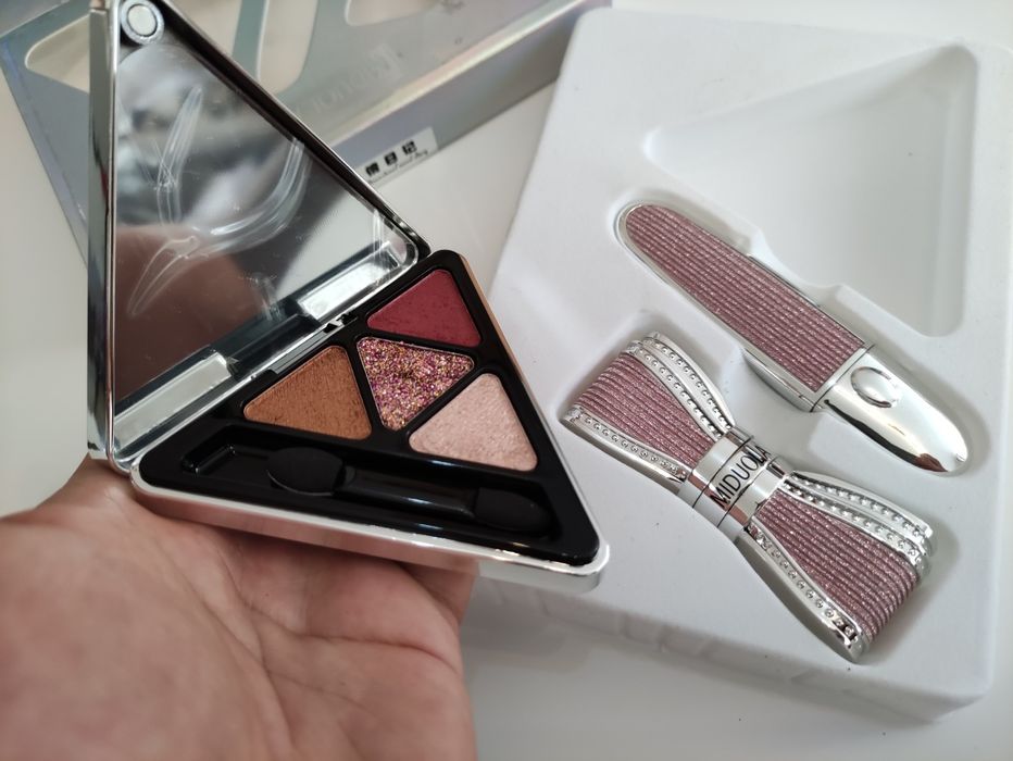 MIDUOLA / Луксозна Серия Грим / Козметика