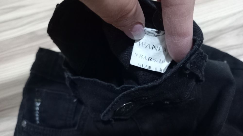 Продаются брюки.