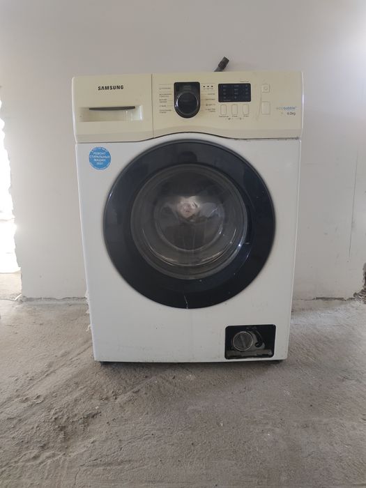 Продам стиралку автомат